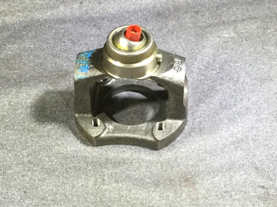 FLANGE YOKE