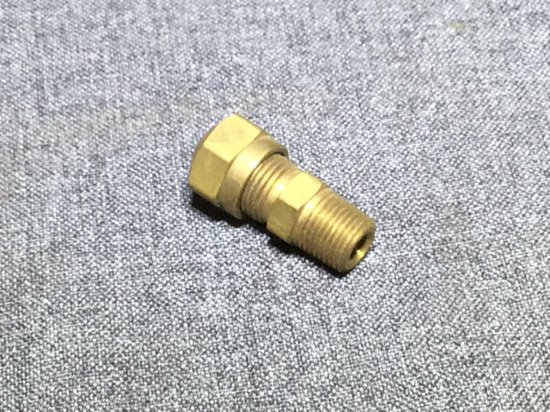 MALE CONNECTOR