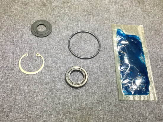 INPUT SEAL KIT (MOPAR)