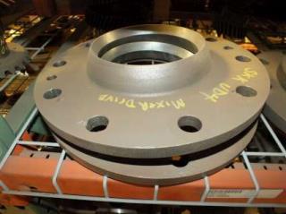 FRONT TRUNNION