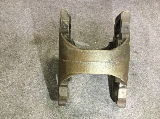 CENTER YOKE