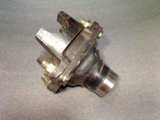 YOKE / FLANGE