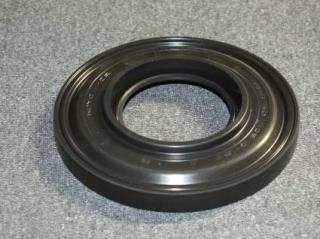 REAR WHEEL HUB SEAL