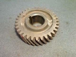 GEAR T136