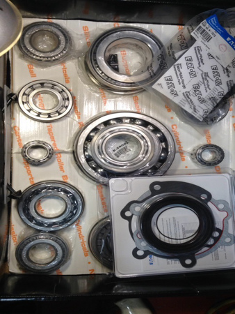 REBUILD KIT FO18E313 / 318