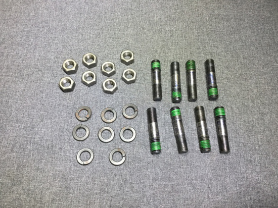 METRIC STUD KIT