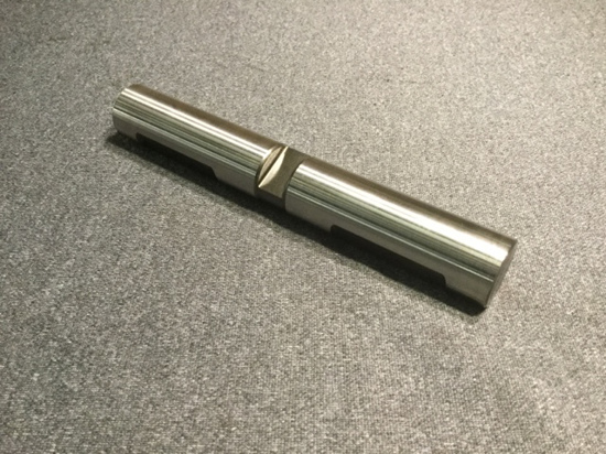 LONG SPIDER PIN