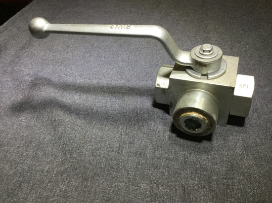 3 PORT HIGH PRESSURE BALL VALVE