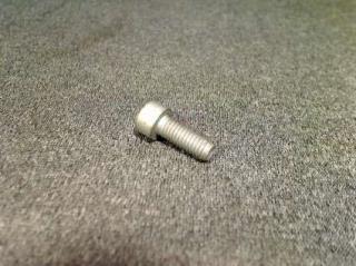 BOLT M6X16