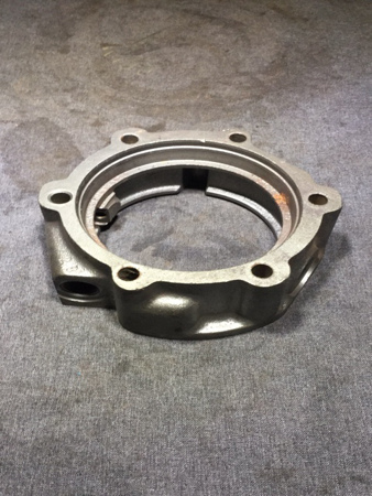 REAR BRG COVER ASSY