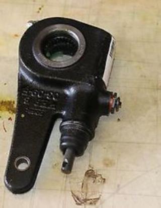 AUTO SLACK ADJUSTER 1.5-28 W/O CLEVIS