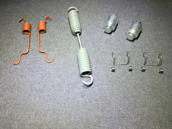 BRAKE HARDWARE KIT