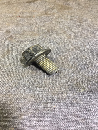 PINION COVER BOLT RT44.0 4F