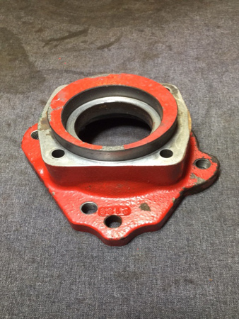 BEARING CAP