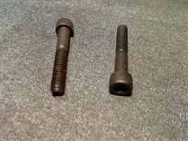 CAPSCREW M8X50 DIN9