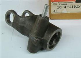STEERING YOKE