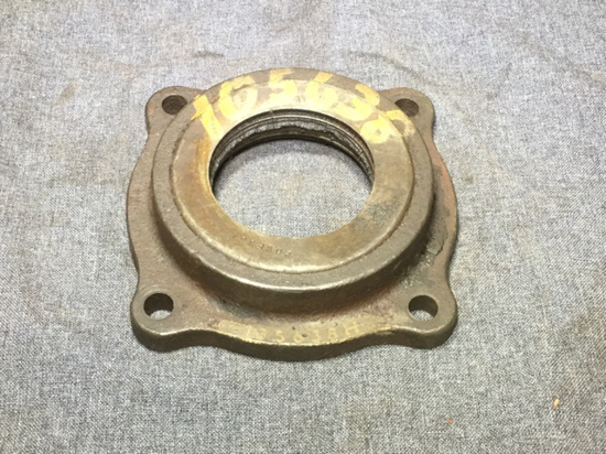 RETAINER