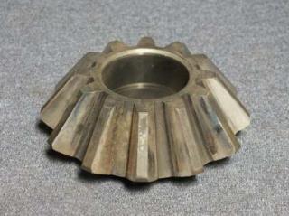 PINION GEAR