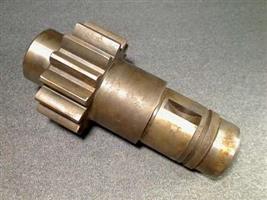 AUX C/S GEAR