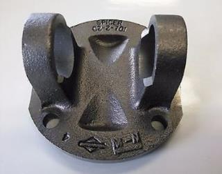 FLANGE YOKE