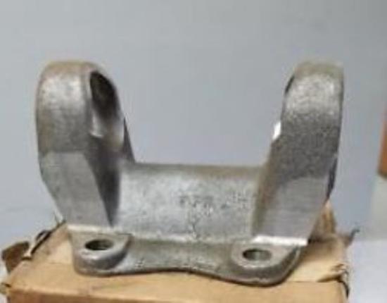 FLANGE YOKE