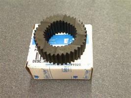 CLUTCH HUB