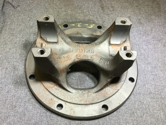 FLANGE YOKE