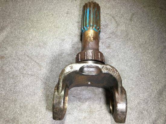 YOKE SHAFT