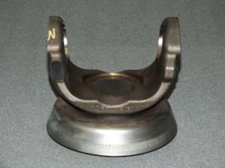 END YOKE ASSY