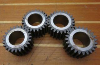 PINION A