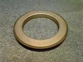 OIL SEAL RETAINE