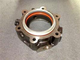 REAR BRG. COVER ASSY