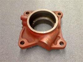 REAR BEARING COVER ASSY