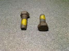 CAPSCREW